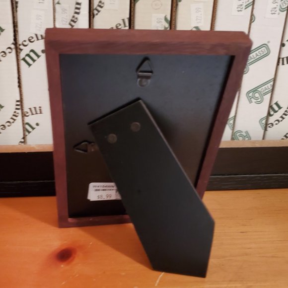 Dennis Daniels  4x 6" Walnut (Brown) W41 Classic Wood Photo Frame #W4104WN  New - Picture 3 of 3